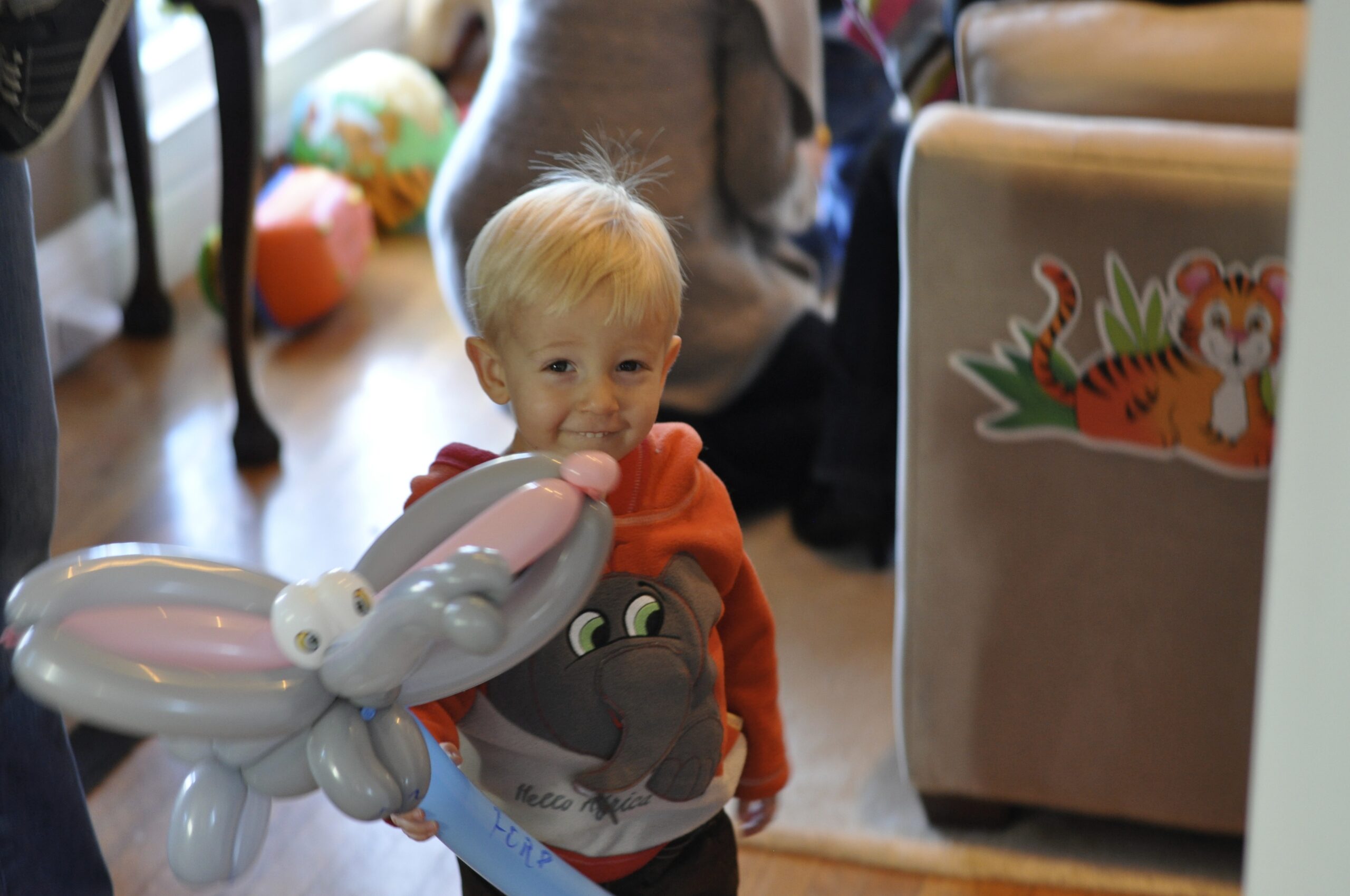 SAFFord and his elephant balloon